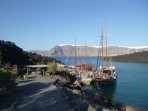 Schifffahrt durch die Caldera - Insel Santorini foto 24