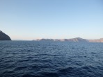 Schifffahrt durch die Caldera - Insel Santorini foto 37