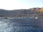 Schifffahrt durch die Caldera - Insel Santorini foto 41